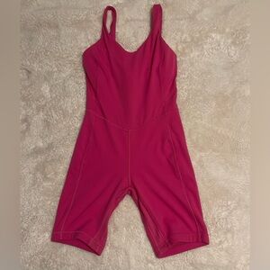 Lululemon Align Bodysuit 8” Romper Sonic Pink Women’s Size 4